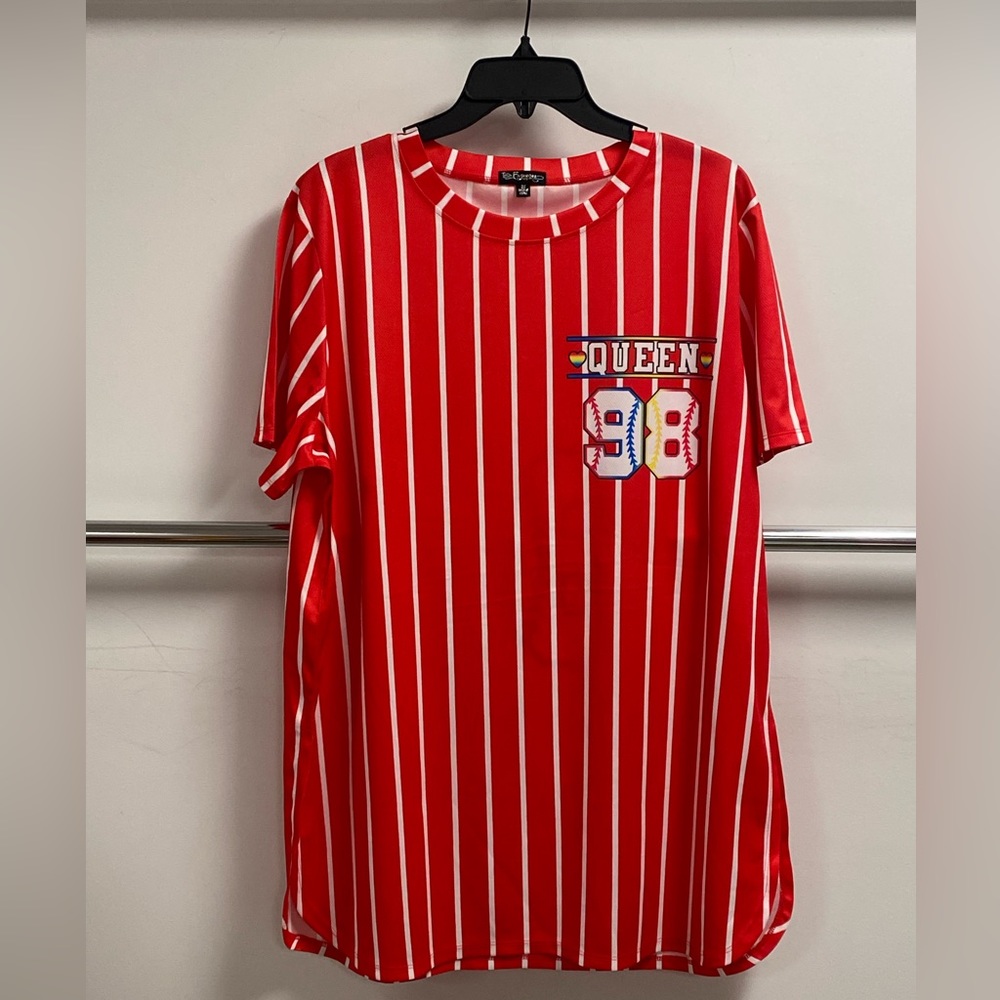 Plus Size Queen Mesh Baseball Short Sleeve Tee